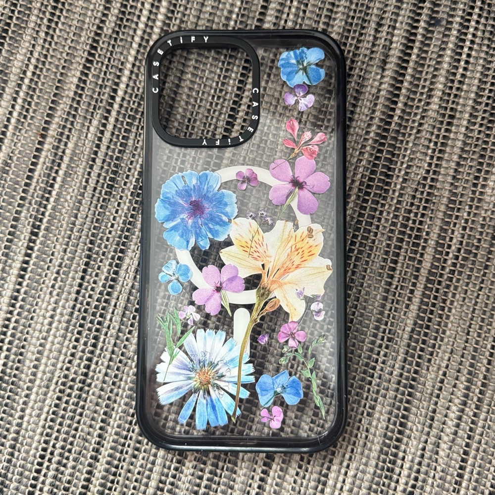 iPhone 16 pro max casetify case MagSafe